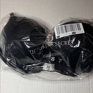 Perfect Shape Shine Patch Push-Up Bra Size 38DD Color Black